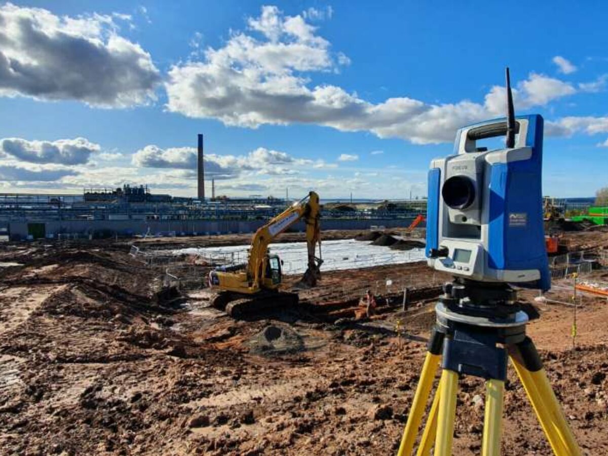 Spectra Total Station for hire